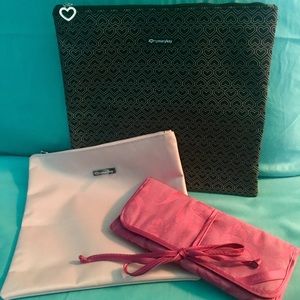 Lot 3 Mary Kay cosmetic jewelry bags